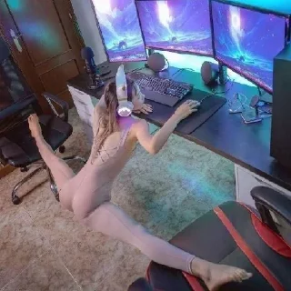 Telegram sticker 🍑 Больше Стикеров тут👇🏻 @stickersrso