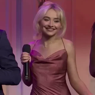 Video sticker 💄 Sabrina Carpenter @WaldorfLegacy
