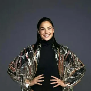 Телеграм стикер 😁 Gal Gadot ¦ @figurinhasWa