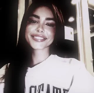 Telegram sticker 🌟 madison beer by @kitenxssticke :: @fStikBot)