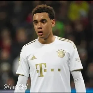 Video sticker ⚽ - ᗷY @ahMshY 𓉮 . Jamal Musiala