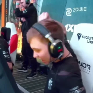 Video sticker 🌟 СМОТРИ @MONESY13