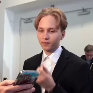 Video sticker 😬 СМОТРИ @MONESY13