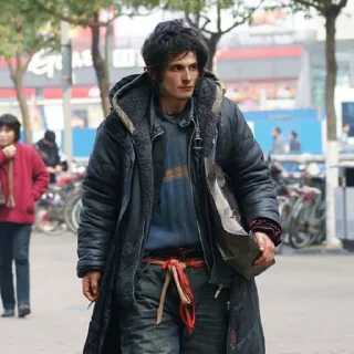 Телеграм стикер 😀 Создать мемы 👉 @Stickers_brodyagaBot