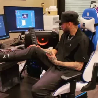 Video sticker ➖ - @nknnn : JR