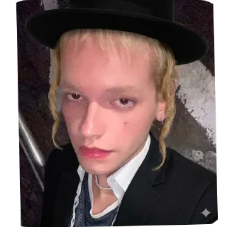 Telegram sticker 🎩 viado cearense