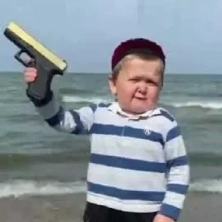 Video sticker 🔫 hasbulla