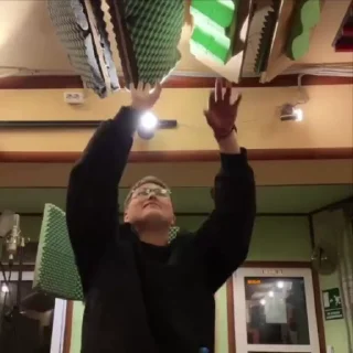 Video sticker 😎 CMH --> @stickfm