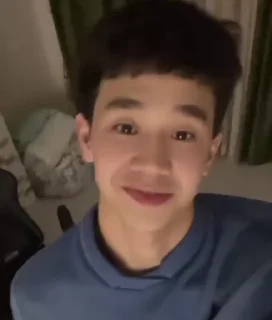 Video sticker 😼 эра ➡️ @Ctikerubot