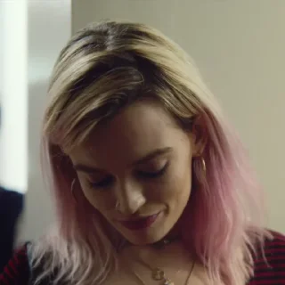 Video sticker 🌸 -Maeve Wiley🦄 @blueReina