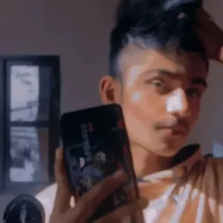 Telegram sticker 🎭 फेस रिवील पार्ट 3 @BADDAsS_FUFA