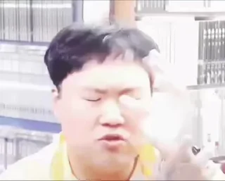 Video sticker ⭐ 용명이형 @SSPAPA