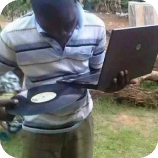 Telegram sticker 🎡 Странные фото 3.0 - @Djdbshq_bot