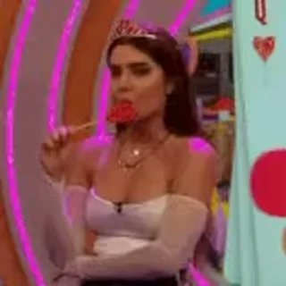 Video sticker 🗑 𝗆𝖺𝖽’𝗌 𝗍𝗋𝖺𝗌𝗁 𝖼𝖺𝗇.