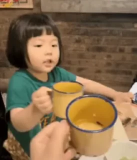 Video sticker 🌟 ဖား :: @fStikBot