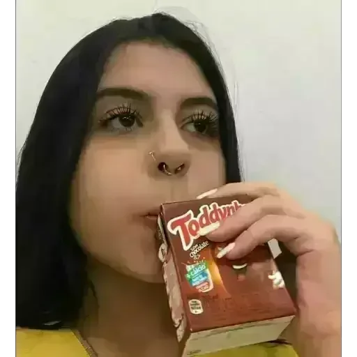 Telegram stiker 👀 Anna