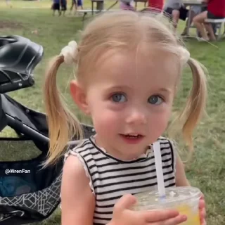 Video sticker 🖤 Join -  @STUCKSiKOX 🎌 @GiFSAIKOX                   .           .