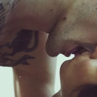 Video sticker 🔞 18+