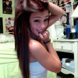 Video sticker 😗 she’s just a girl