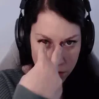 Video sticker 🤔 Eudanni_s2 :: @fStikBot