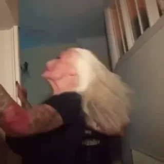 Video sticker 🤪 я :: @fStikBot