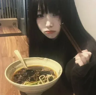 Video sticker 🌟 Не жми ⮕ @Emoji04 • @Emojis4