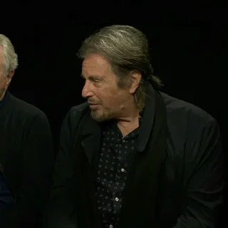 Телеграм стикер 🌑 Robert De Niro & Al Pacino | @fiftyshadesfreed