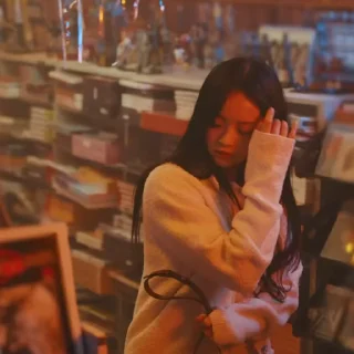 Video sticker 🧐 Hanni Gucci Horsebit Behind🤎 @NJZSTICKER