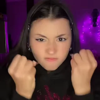 Telegram sticker 😡 Дора)