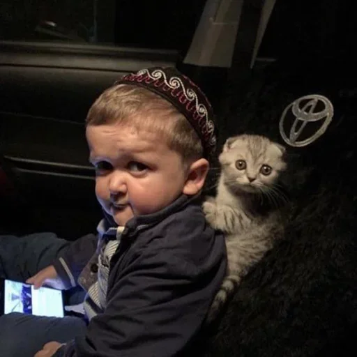 Telegram sticker 😏 Chxpo owns you