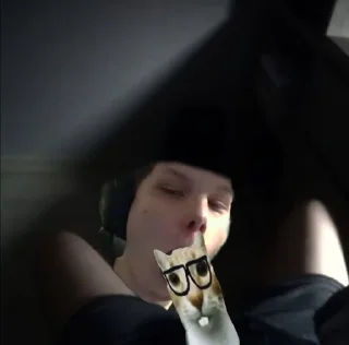 Telegram sticker 🌟 Аутизм он такой :: @fStikBot