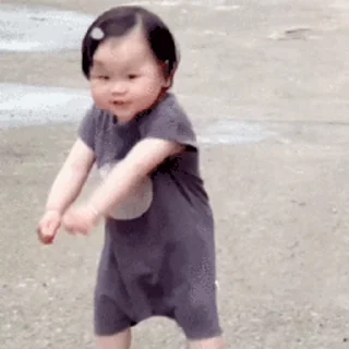 Video sticker 😋 摇一摇~  @biaoqingbao01