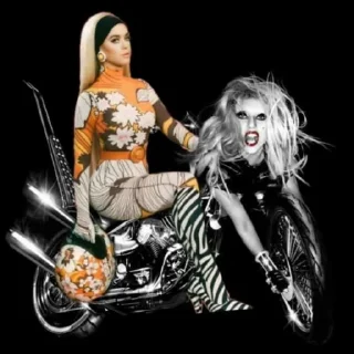 Telegram sticker 🏍 Com a Haus é assim...