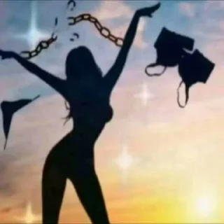 Telegram stiker 👙 фотки из тт ➡️ @EmojiRuBot