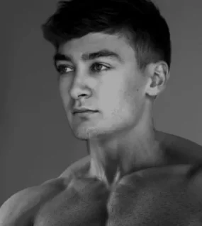 Video sticker 💪 f1 ultimate pack by @gothglam :: @fStikBot