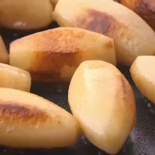 Video sticker 🥔 Food ¦ @figurinhasWa