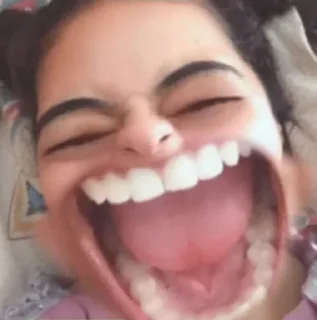 Sticker 😂 @RIEI3I