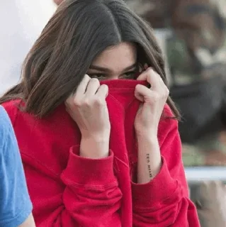 Телеграм стикер 🫢 Dua Lipa