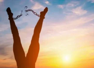 Telegram sticker 🥳 стикеры из тт💫 :: @fStikBot