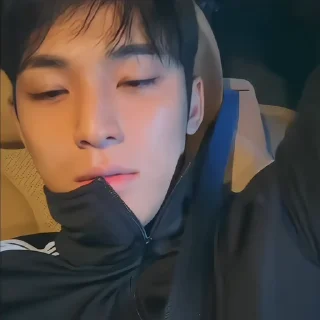Video sticker 🩸 𝐮𝐥𝐭𝐫𝐚𝐯𝐢𝐨𝐥𝐞𝐧𝐜𝐞, @fatalismes.