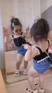 Video sticker 😎 Miss pagli :: @fStikBot