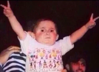 Video sticker 🍸 𝑆ℎ𝑎ℎ𝑎𝑑