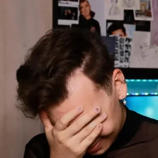 Telegram sticker 😛 anthony uly :: @fStikBot