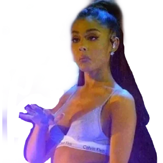 Video sticker ❇️ Ariana Grande