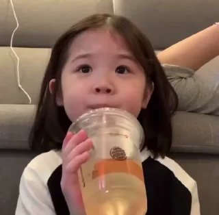 Video sticker 😶 @𝐒𝐡𝐨𝐝𝐢𝐞𝐯’𝟎𝟕🫅🏻🤍