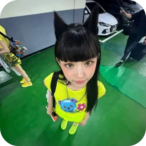 Sticker 🧍‍♀ Frequently used sticker