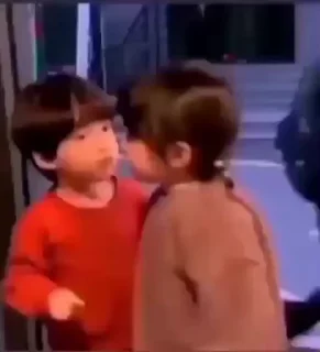 Video sticker 🌟 @THE_RED_HOUSE_143      @yaduveeramit