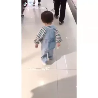 Video sticker 🌟 @THE_RED_HOUSE_143      @yaduveeramit