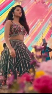 Video sticker 🤩 Kisses 😘💋 @oops_actresss