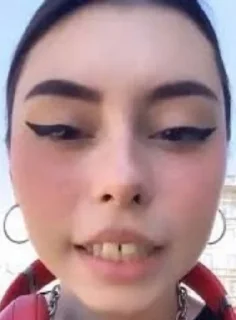Video sticker 😁 dora